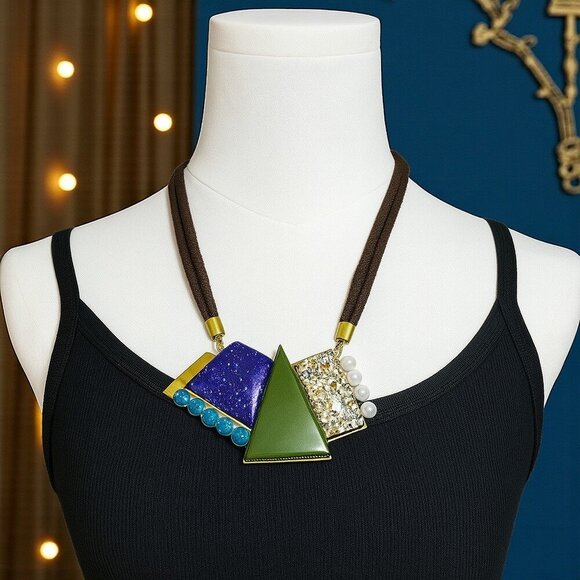 🆕️Geometric Vintage Boho Chic Resin Statement Necklace ✨ Bold Shapes & Pearls - Picture 1 of 9